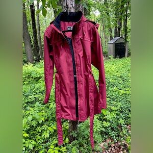 Gorgeous red REI rain jacket!♥️ Size M